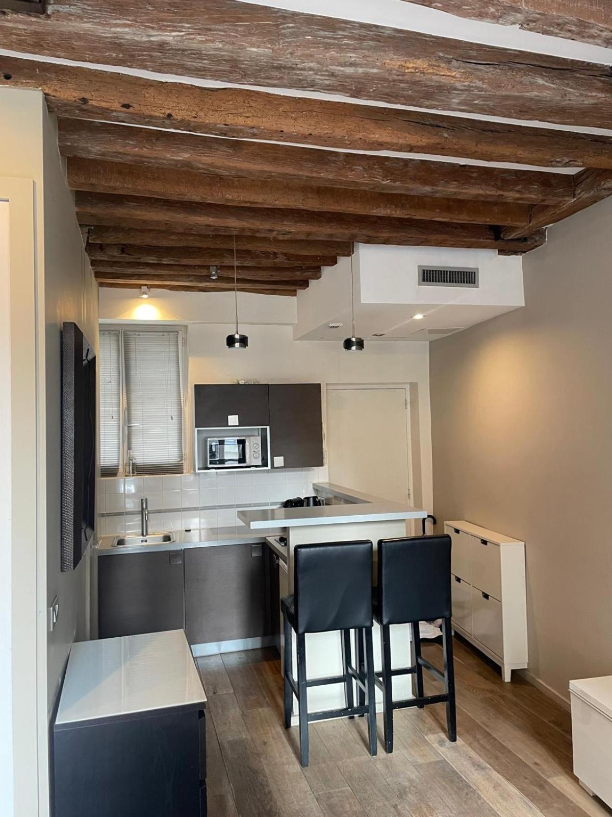 Habitat Parisien - Marais Sicile Apartment *